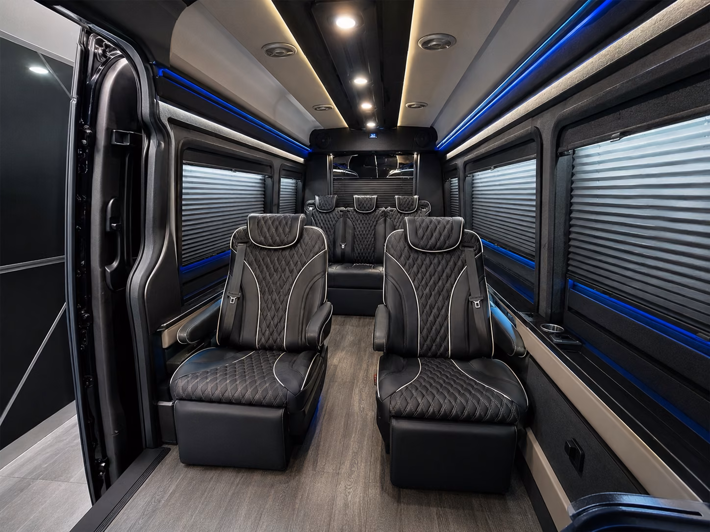 convention and conference shuttle buses from lambert to america s center