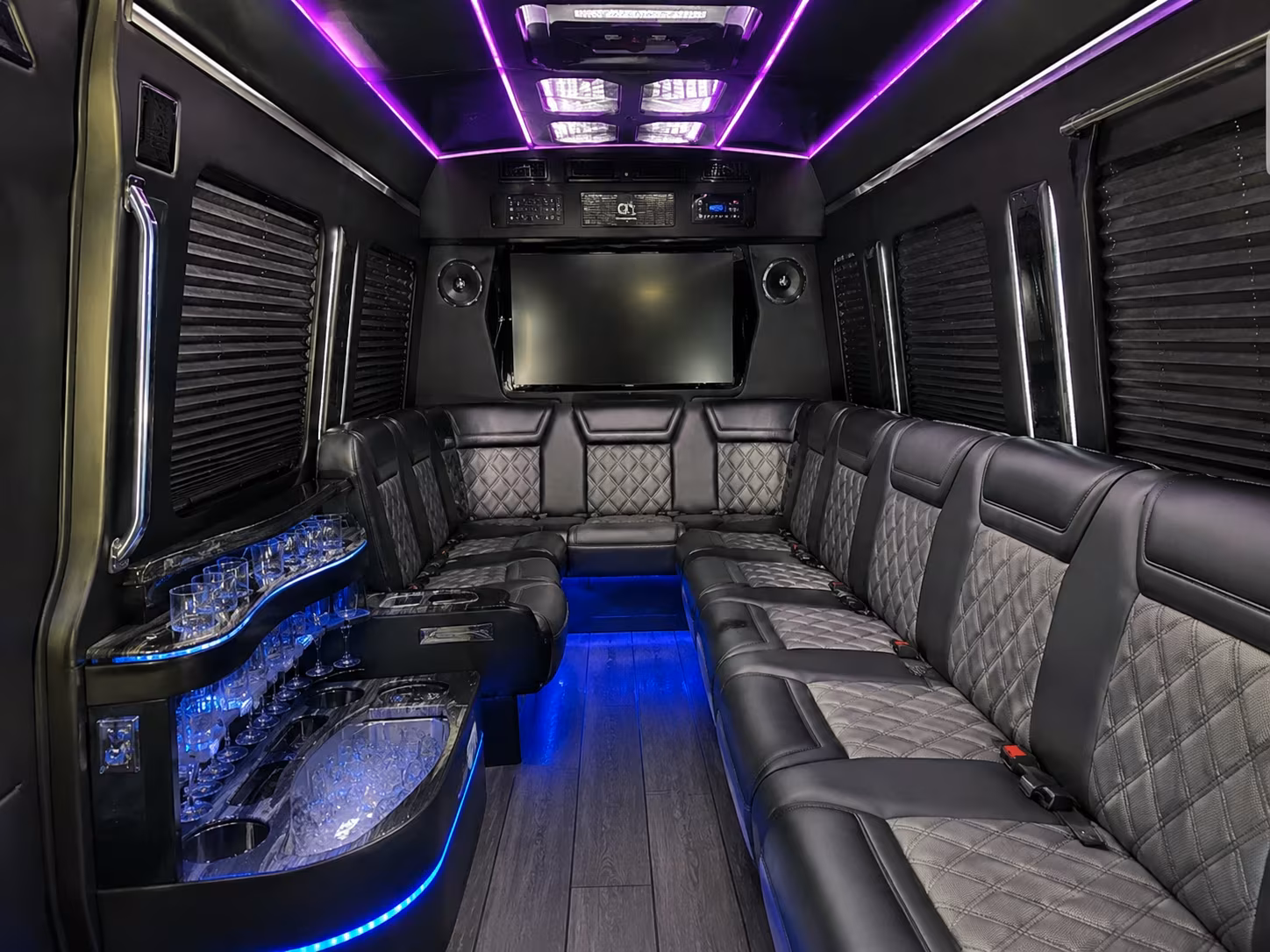mardi gras and private event buses through soulard and the grove