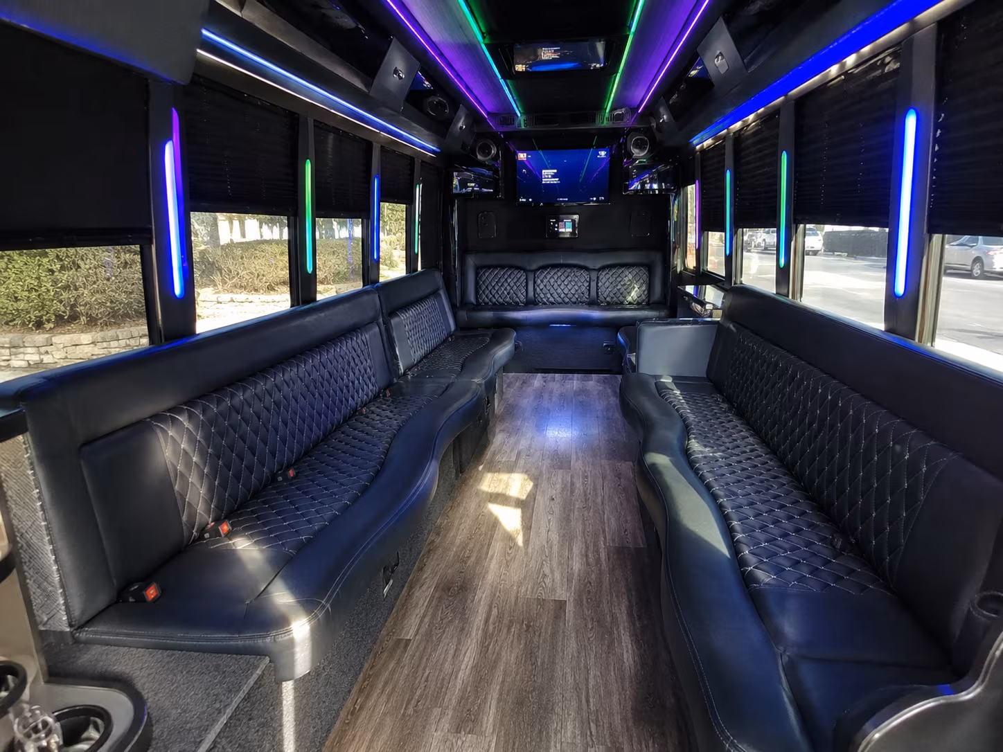 st louis 15 passenger party bus interior